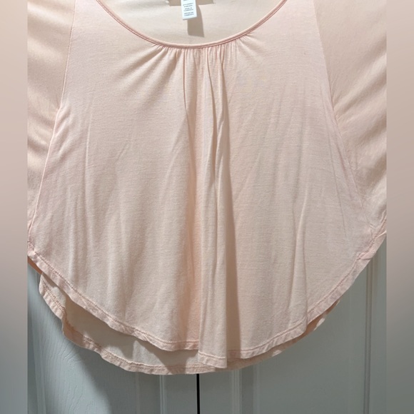 2 Piece Bundle Flowy Top Set - Picture 4 of 11